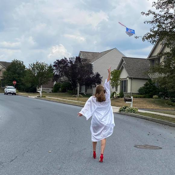 Meet your Posher, Natalie - Picture 1 of 1